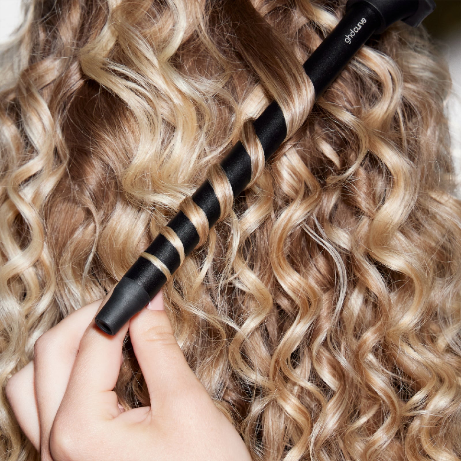 GHD Thin Wand Hair Curler 0.5