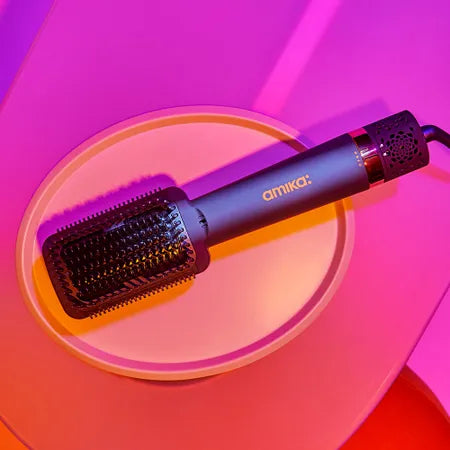 Sèche-cheveux et brosse lissante Amika Double Agent 2 en 1
